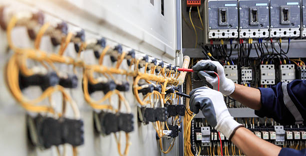 Professional Electrician technician working in Lockwood, MT